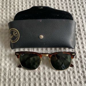 Rayban tortoise classes